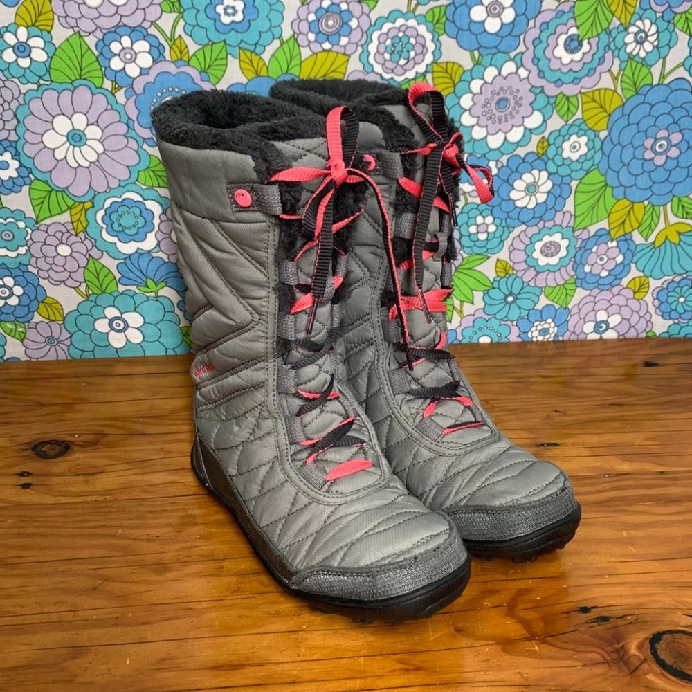 Columbia Insulated Grey Lace Up Winter Boots Size:3
